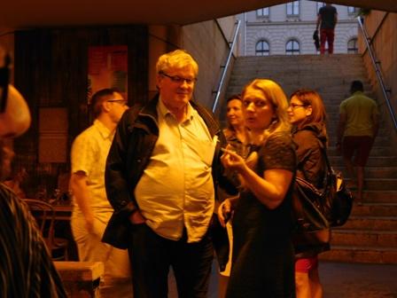 és néhány figurajelmez evolúcióját, formájában