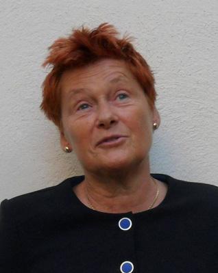 iroda Nemzetközi és Európai Tanulmányok Kar Kiss Karolina Tel: + 36-1-432-9000/20832 E-mail: kiss.karolina@uni-nke.hu 1083 Budapest, Ludovika tér 2.