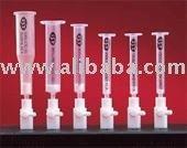 Anyagok és módszerek SPE módszer Oasis HLB 60 mg, 3 ml STRATA-X Reversed phase 60 mg, 3 ml Leoldószer: 3 ml
