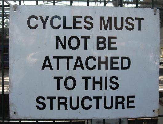 if you do not ha nem liable / la bl/ köteles you may be liable