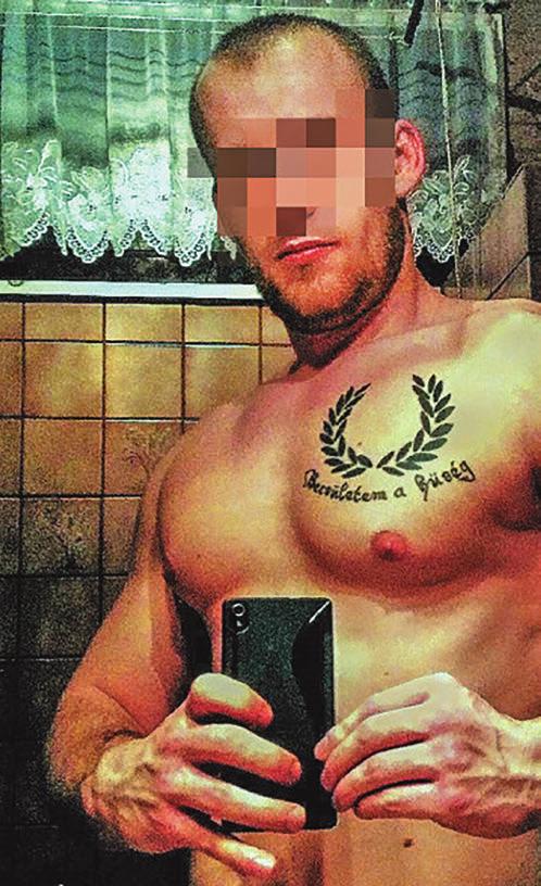 aktuális 3 RASSZISTA BŰNCSELEKMÉNNYEL VÁDOLJÁK A JOBBIK-ELNÖK GYEREKEIT Náci tetoválása van Sneider fiának Fotók: MTI, Ripost A náci Waffen-SS jel sza vát te továl tatta ma gára a Job bik elnökének
