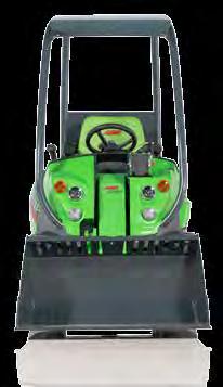 00-10 fű/traktor 20x8.00-10 fű/traktor Vonóerő 620 dan 640 dan Billentőterhelés 350 kg 350 kg Max.