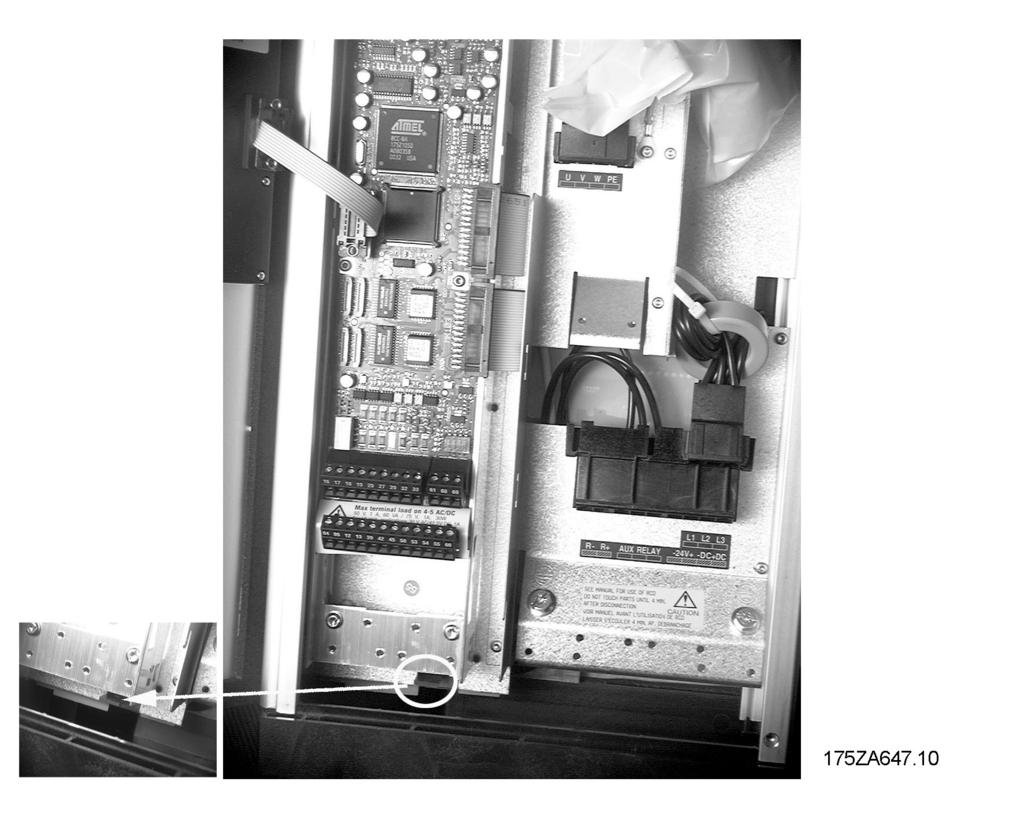 6052-6072, 525-600 V Compact IP 54 VLT