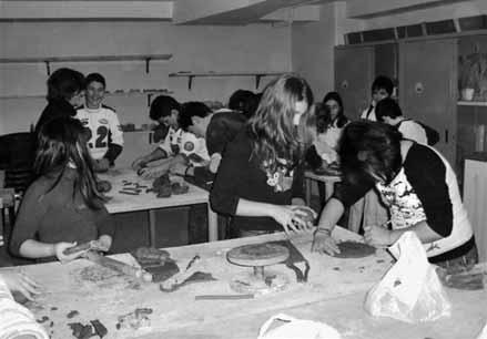 Foggia & Dintorni 10 Voce di Popolo S. Marco - Camerun: un percorso d arte Una bottega dell arte per un iniziativa di solidarietà Il laboratorio ludico-artigianale di S.