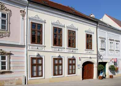 SZOMSZÉDOLÁS AUSZTRIÁBAN SEMMERINGI ÉLMÉNYEK - Gloggnitz - Semmering - Maria Schutz - Eisenstadt Utazás: Busszal Időtartam: 1 nap Ellátás: önellátás Utazáshoz szükséges: érvényes útlevél vagy