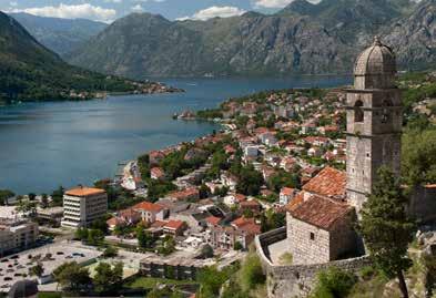 NYARALÁS MONTENEGRÓ - IGALO 6 nap / 5 éj 1. nap: Indulás a felszállási helyszíneknél megadott időpontok szerint. Folyamatos utazás rövid pihenőkkel. Érkezés Igaloba a szállodába az esti órákban.