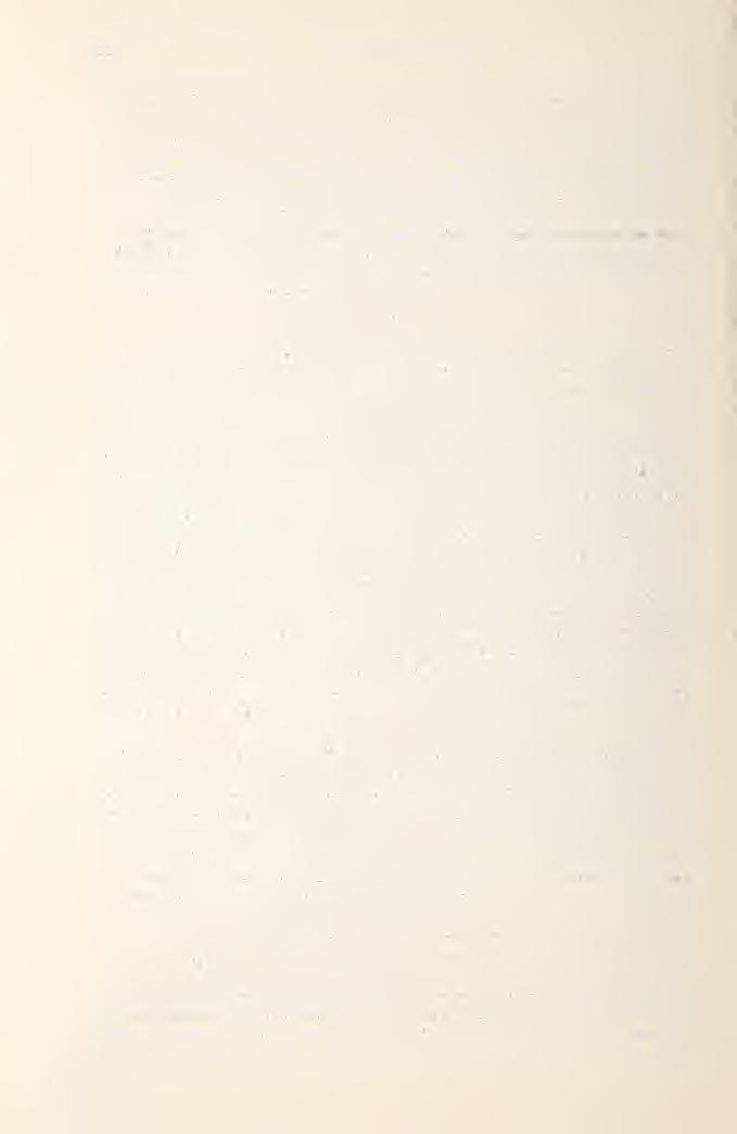 66 Társulati ügyek Sajnos, azonban ez a mai általános hajsza az anyagiak után gyakran annyira eltérben van, hogy egészen fiatal, kezd emberek szeme eltt tisztelet a kivételeknek csak az anyagi haszon