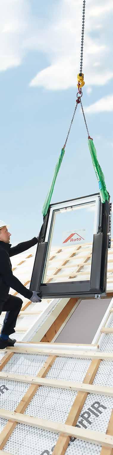 A Roto új Designo R6/R8 Quadro tetőtéri ablak generációjával az építészek, tetőfedők és ácsok számára egyaránt előnyös megoldást dolgozott ki.