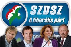 10./ A küzdelem vagy inkább versengés korábban - talán kevésbé tudatosan és kevésbé elszántan - az urbánusok /némi leegyszer?sítéssel: zsidó származásúak, zsidók/ és népiesek /némi leegyszer?