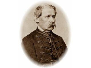 1. feladat (2) Írja le születési idejük sorrendjében a képen látható klasszikusok nevét! 2.
