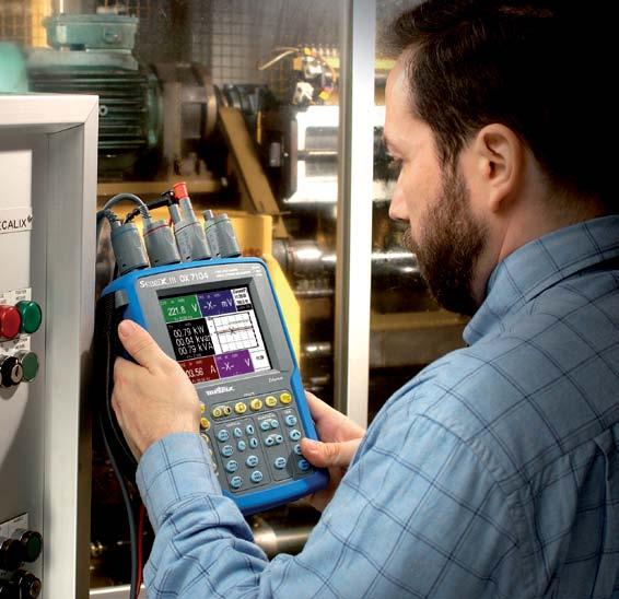 Oscilloscopes OX 7000, la simplicité au service de la performance Un instrument unique En matière d innovation, Metrix ne s est pas contenté de lancer le premier oscilloscope quatre voies isolées 600