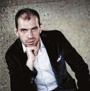 ANDREJ KOROBEJNYIKOV Irene Zandel 2019. MÁRCIUS 27. SZERDA 19.30 MÜPA KOROBEJNYIKOV ÉS A CONCERTO BUDAPEST ZIMMERMANN Übü király vacsorája RACHMANINOV Rapszódia egy Paganini-témára, op.