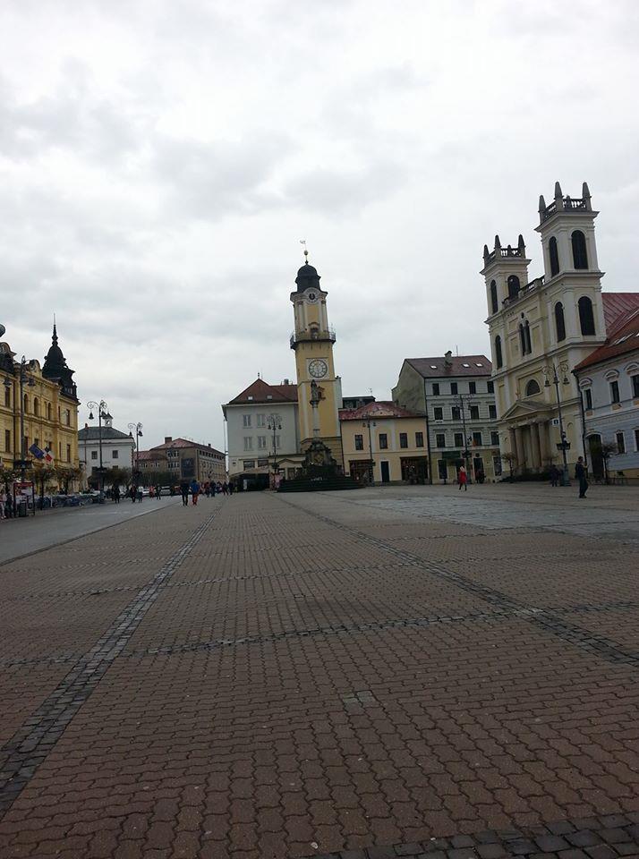 részéhez kapcsolódik a Várnegyed.