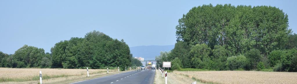 A természetesség növelése táji léptékben ökológiai folyosók, lépőkövek A nagyobb erdőtömbök kialakítására nem mindenütt van lehetőség, ezért az ilyen területeken, a meglévő