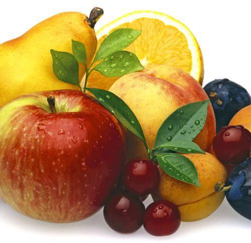 Gyümölcsök: szilva őszibarack sárgabarack alma