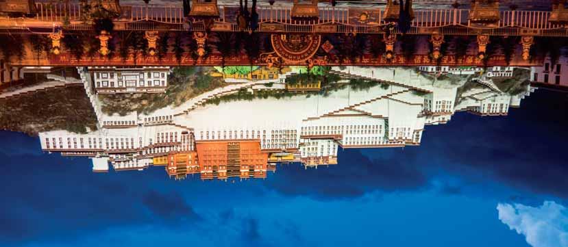 06.10. 14 Potala palota Tibet Dél-Kína és Tibet körutazás 1-2. : Budapest Chengdu Elutazás Budapestről repülővel menetrend szerinti jjárattal, átszállással.