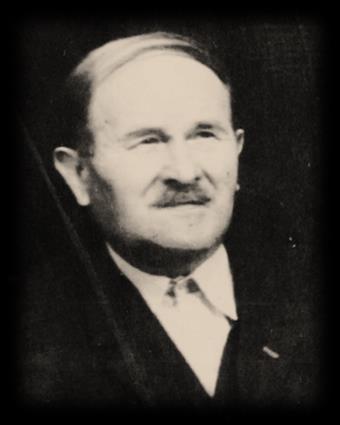 Hagyományőrző elődeink Daróczi István 1900-1986 egyszerű parasztember, aki tevékenyen vett részt Öcsöd XX. századi közéletében Öcsödi Hírek 9 Évszázados hagyományaink... Enyedi Antalné szül.