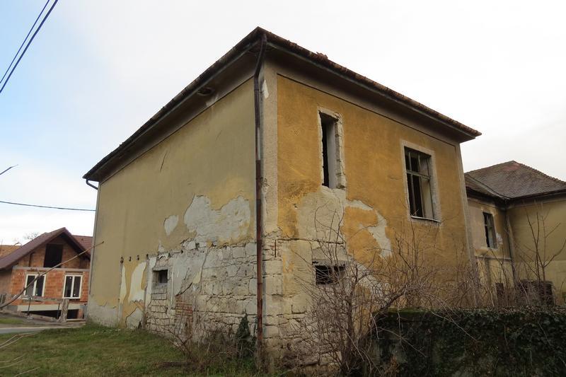 9. kép: hátsó