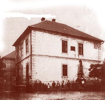 2. kép: korabeli fotó az építés évében, 1906-ban az épületről A következő oldalakon bemutatott képeken jól láthatjuk az egyes épületszerkezetek tartószerkezeti rendszerét.