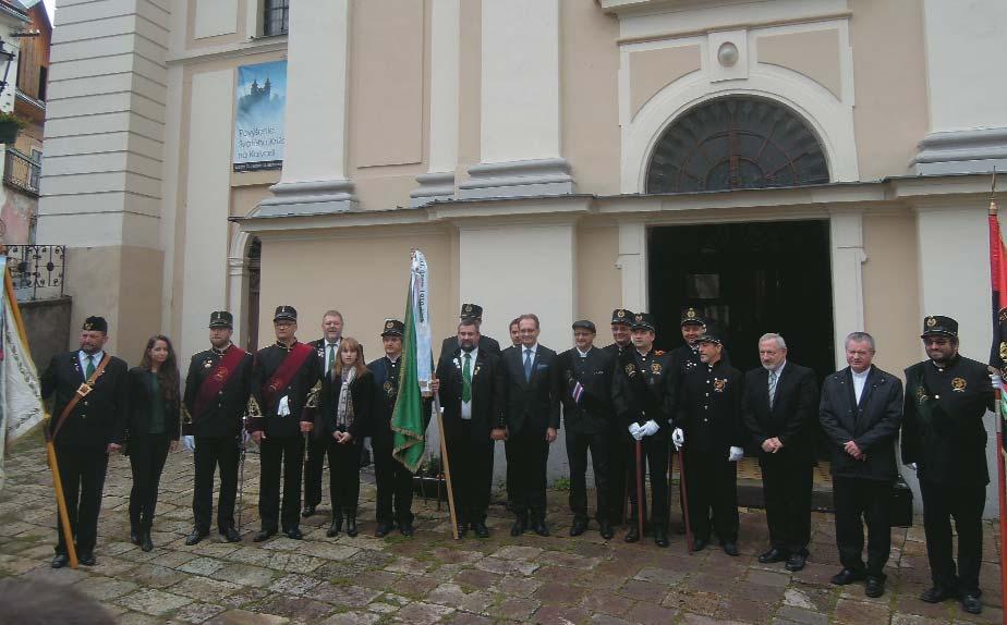 Selmeci Szalamander, 2014 Ahogy egy öreg bányász firma átélte SZAKMAKULTÚRA Pénteken kora reggel indultunk Tapolcáról.