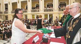 Debreceni Fogorvosképzésért ösztöndíjban részesült Dr. Tornai István egyetemi docens Dr.