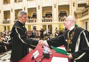 Dev Patel DMD received the Pro Facultate Iuventutis honors for outstanding public activities. Fiatal oktató, kutató ösztöndíjban részesült Dr. Gebri Enikő Dr.