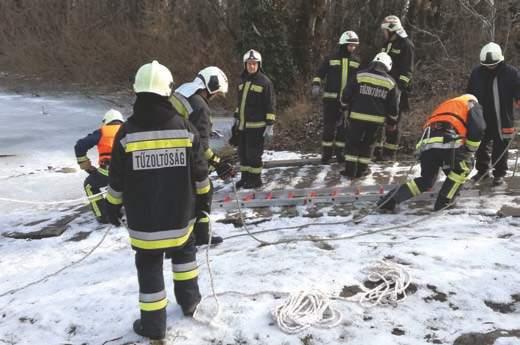 Pest megye legjobb 5 fős csapata címért. Az elmúlt szezont a második helyen zártuk.