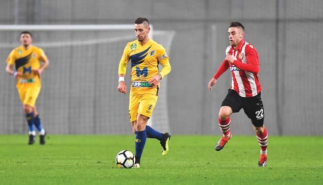 INTERJÚ INTERJÚ JOE ÚJRA KÖZTÜNK A Honvéd ellen újra Puskás-mezben futballozott szélsőhátvédünk, a bal oldali támadó középpályásként is bevethető Nagy Zsolt.