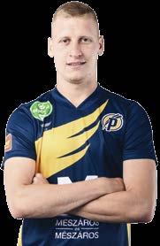 VISSZATÉRÉS ISMÉT A PÁLYÁN TÖRETLEN LENDÜLETTEL Spandler Csaba október 16-án, a Törökország elleni U21-es Európa-bajnoki selejtezőn szenvedett szárkapocscsonttörést a Pancho Arénában.