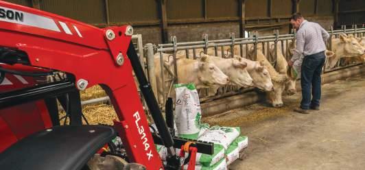 MF FL X sokoldalú homlokrakodók a mindennapi munkákhoz Homlokrakodók, hogy kiegészítsék az akár 120 LE-s MF traktorokat 23 A MASSEY FERGUSONTÓL Arra törekszünk, hogy az