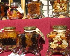Honey Festival Kaposvár 13 th - 14 th September 2019 Visitors are welcome with the regional meeting of beekeepers, the procession of Honey Knight Orders and with all kinds of honey based specialties.