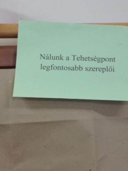 koordinátora nyitotta meg,