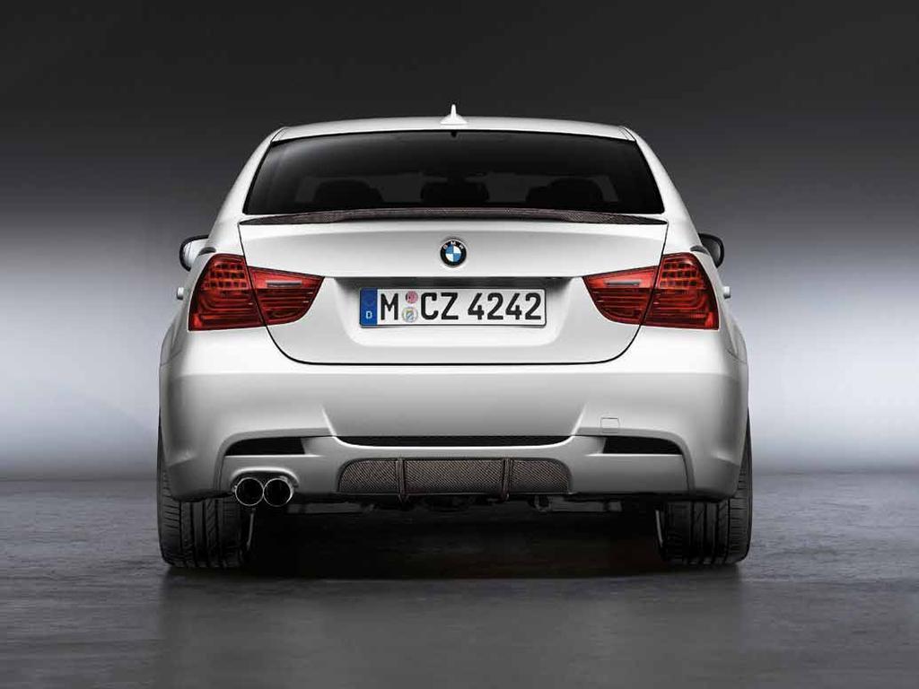 a Xenon fényszórók nélküli 5-ös BMW (E60) modellekhez. Az első ködfényszórók helyére építhető.