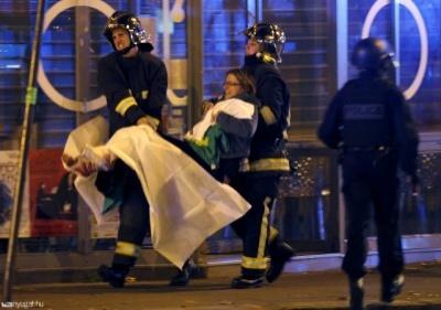10. F85. A kép forrása: https://www.documentingreality.com/forum/attachments/f237 /651765d1447501825-paris-terror-attacks-crime-scenephotos-video-bataclan-8.