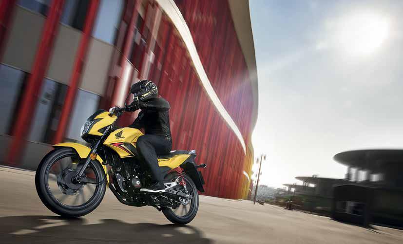 ÉLMÉNY MINDEN PILLANATBAN A páratlanul könnyű, kezes és fürge Honda CB125F nem kevesebbet ígér tulajdonosának, mint a teljes
