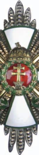Államfőként a külföldi hatalmaktól kapott kitüntetései, az illető országok legmagasabb érdemrendjei, melyeket főképp protokolláris céllal, áttételesen Magyarország