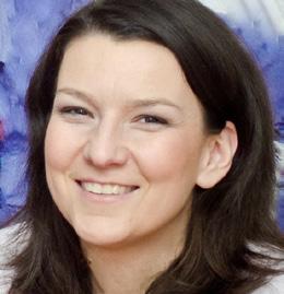 2014 óta a zsűri tagja. Manager of ProLabora Munka és Család Audit Kft.