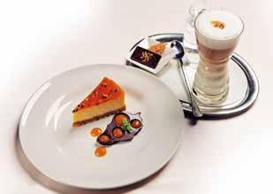 HUF 6200 APPLE PIE CHOICE Apple pie with vanilla mousse and whipped cream, New York hot coffee without alcohol glass of home-made soda 33 cl ALMÁS PITE AJÁNLAT Almás