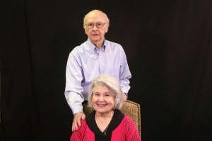 MEMMOTT, Bob & Sara 5513 Fairway Dr 405-341-2107 Bob-cell: 405-519-6386 Home:bemott@cox.net MERRITT, Ann 917 NW 38th St.
