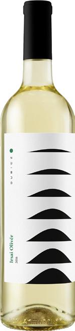 The nose and palate is offering intensive fresh fruity notes mixed with a flowery scent: mainly citrus, lemongrass, grapefruit andlime. Es ist die traditionelle weiße Sorte der Weinregion Villány.