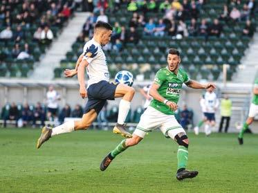 fordulóban az MTK vendéglátójaként nyertünk 3 2-re a Pancho Arénában. Nem telt el két perc a találkozóból, máris kétszer veszélyeztettünk: a 30.