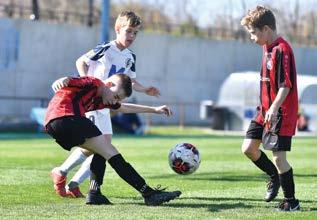 születésnapjának alkalmából. A mieink az első körben az FC Komarnót 4 0-ra verték Mondovics Kevin és Kovács Tamás duplájával.