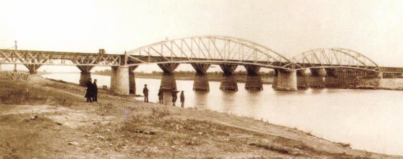 Ezután a bécsi műegyetemen tanult, majd a zürichi műegyetemen folytatta tanulmányait, ahol 1866-ban mérnöki oklevelet kapott.