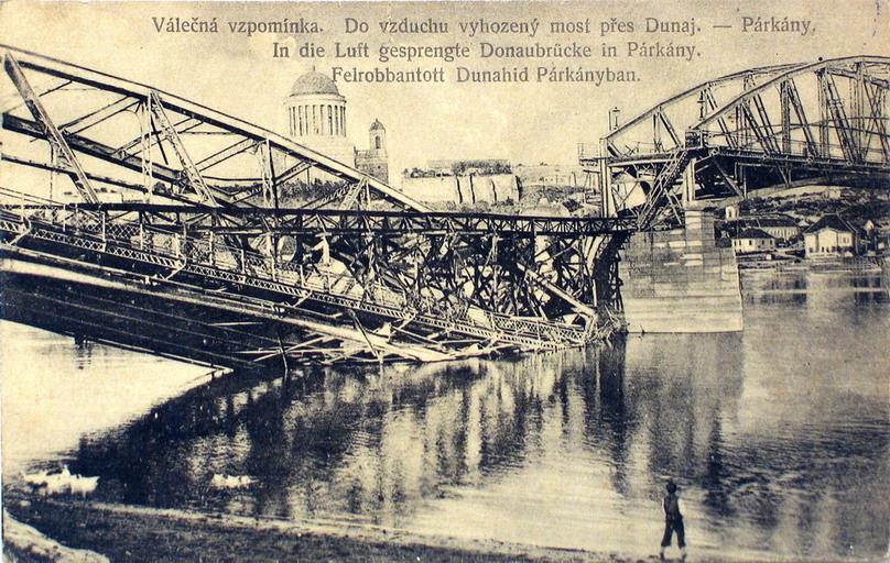 A híd első sérülése 1919.