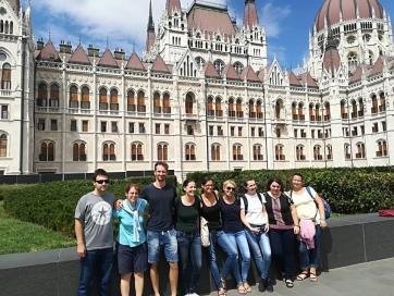 16. és 23. között Budapestre és Szigetmonostor üdülőterületére, Horányba utaztak, a tábort a Budavári Önkormányzat támogatta.