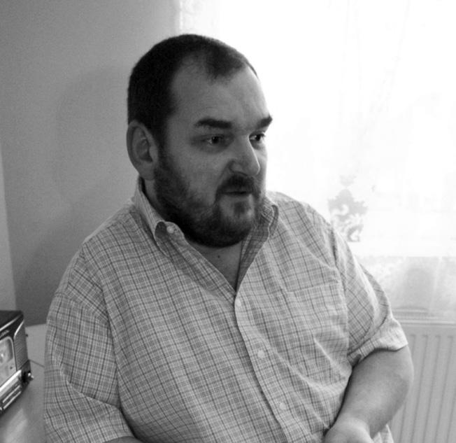 Pilíšan (Szentkereszti Hírmondó) 13 Választási felhívás Tisztelt Választópolgárok! Az új választási törvény értelmében, az újonnan megalakuló szlovák önkormányzat létszáma 4 fő lesz.