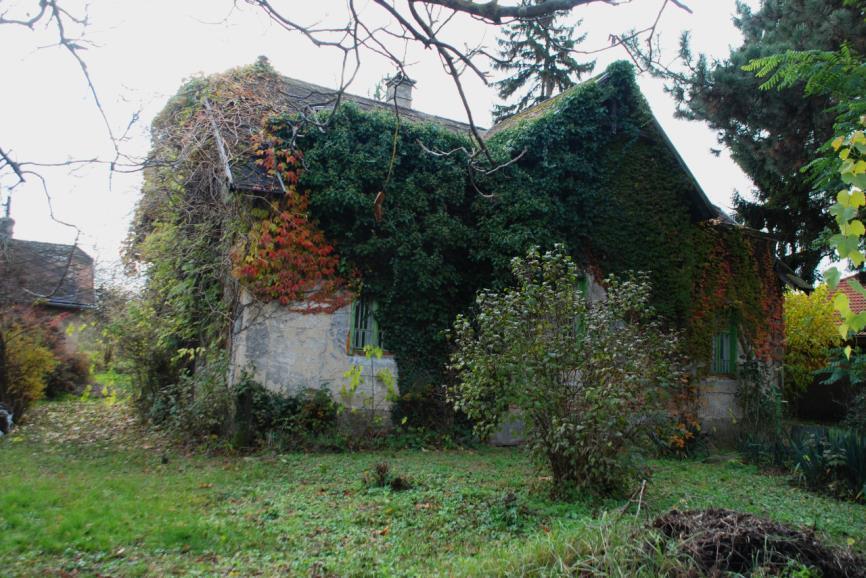 3. Örökségünk Polgári lakóház, Rákóczi Ferenc u 185. (848/13 hrsz.) Eklektikus jellegű polgári villa épület, az 1920-as évekből.