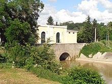 mini erőmű működik Magyarország legjelentősebb vízerőműve a Bős-nagymarosi vízlépcső lett volna (Bős - 720 MW;