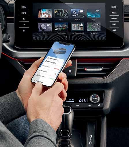 időjárásvagy híralkalmazásokat) tölthet le, illetve közvetlenül az autóból hosszabbíthatja meg ŠKODA Connect licenszét. Az áruház az Amundsen navigációhoz érhető el.