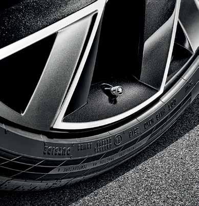 BLADE fekete matt metál könnyűfém keréktárcsák 17" MESSA fekete könnyűfém keréktárcsák WHEEL CARE & STYLE CSOMAG